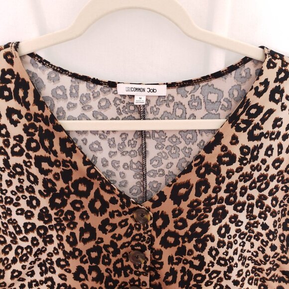 Uncommon Job Women Leopard Print 3/4 Sleeve Button V Neck Crop Blouse Size M - Picture 7 of 16